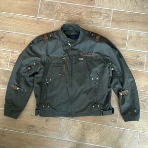 Men’s XL Harley Davidson riding jacket w/removable insulation & armor.